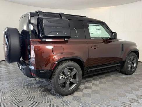 New 2026 Land Rover Defender 90 X-Dynamic SE AWD/4WD image 7