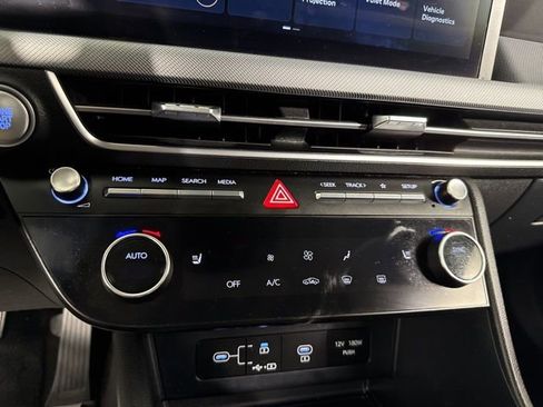 Used 2025 Hyundai Sonata SEL image 29