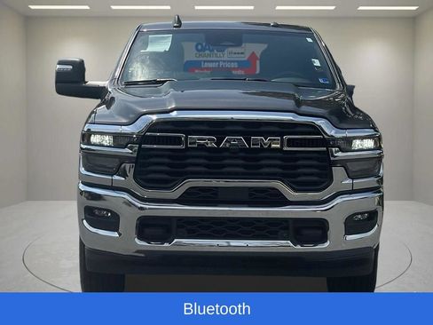 Certified 2025 RAM 2500 Big Horn AWD/4WD image 5