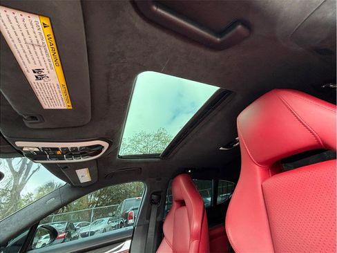 Used 2016 Porsche Panamera GTS image 36