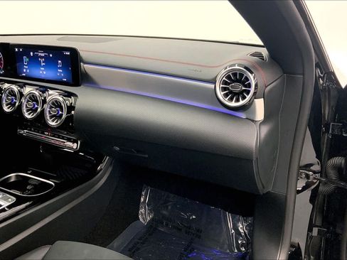 Certified 2024 Mercedes-Benz CLA 250 image 27