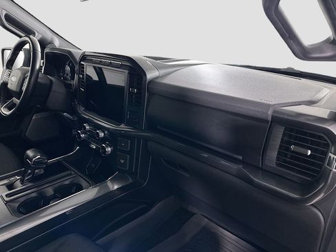 Certified 2022 Ford F150 XLT w/ Equipment Group 302A High image 28