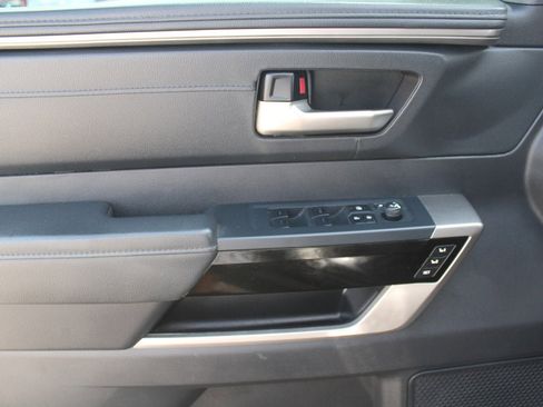 Used 2022 Toyota Tundra Limited w/ TRD Off-Road Package image 28