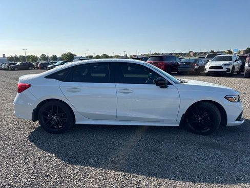 Used 2024 Honda Civic Sport image 10