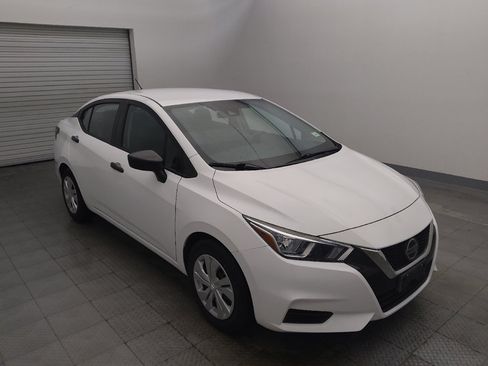 Used 2022 Nissan Versa S FWD image 13