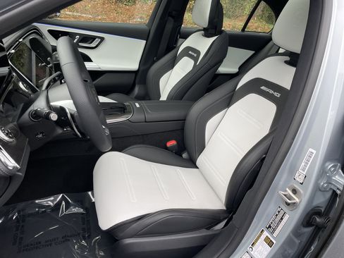 New 2026 Mercedes-Benz E 53 AMG e 4MATIC Sedan image 21