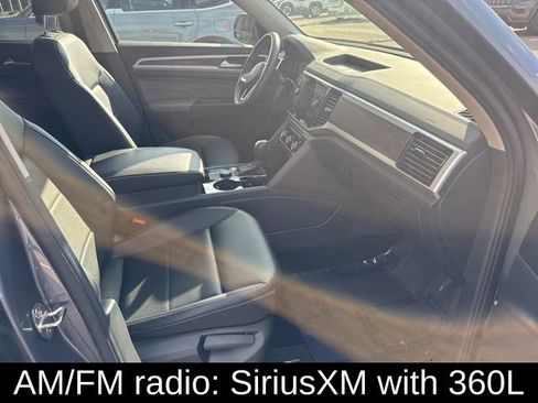Used 2023 Volkswagen Atlas SE image 5