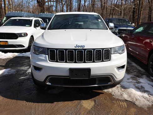 Used 2020 Jeep Grand Cherokee Limited image 2