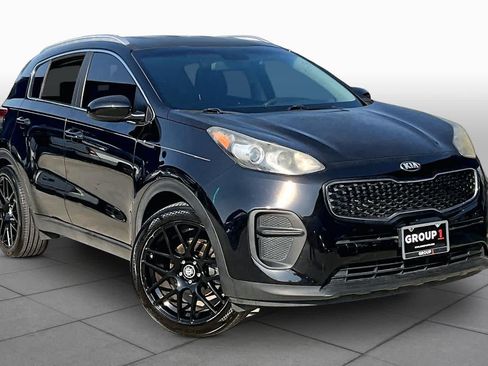Used 2017 Kia Sportage LX w/ LX Popular Package FWD image 3