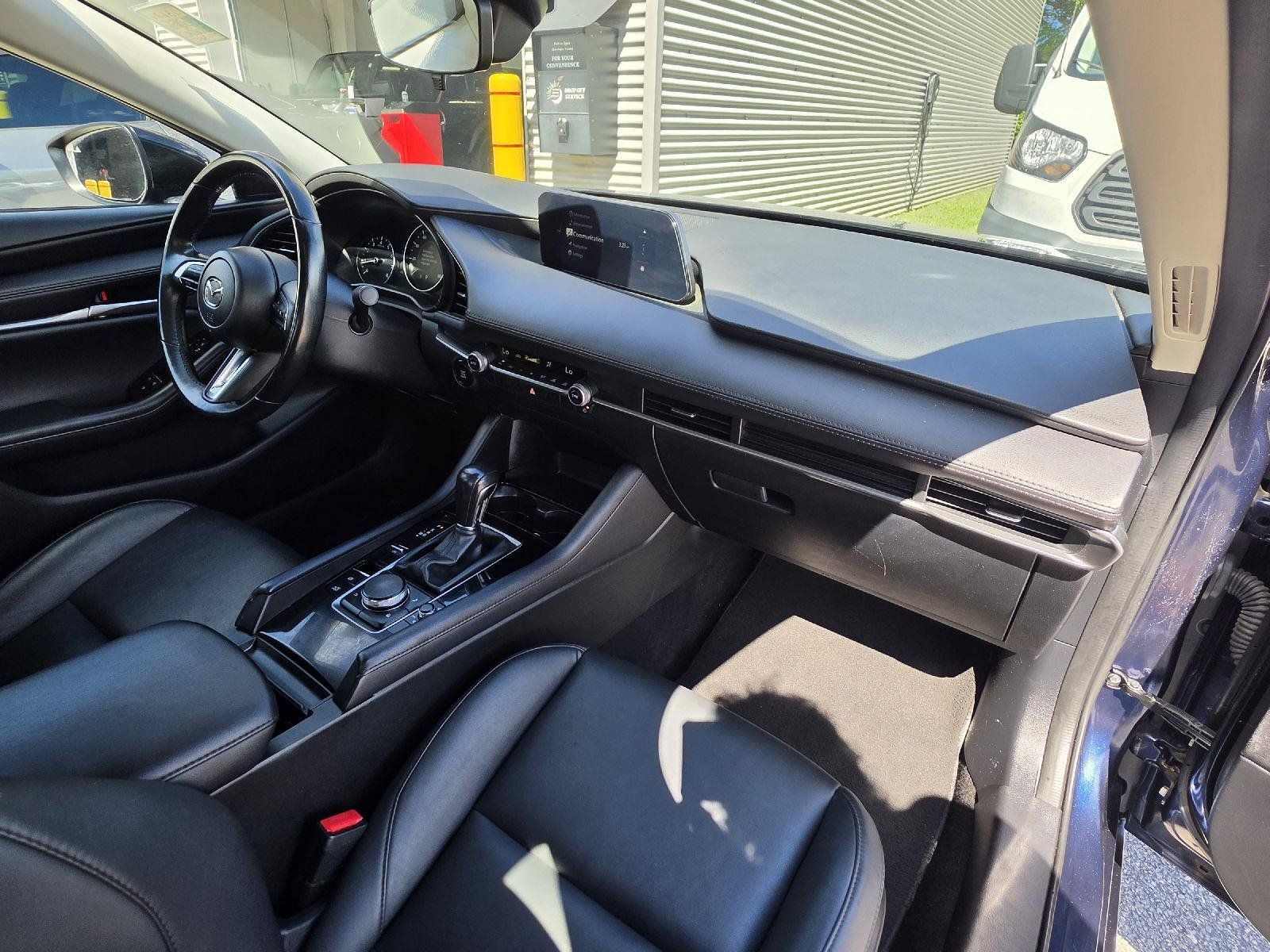 Used 2024 MAZDA MAZDA3 s FWD image 15