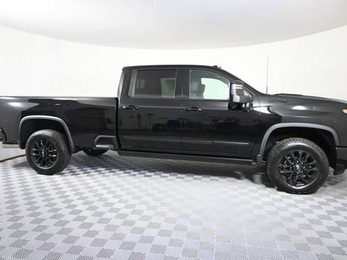 New 2026 Chevrolet Silverado 2500 High Country w/ High Country Premium Package image 9