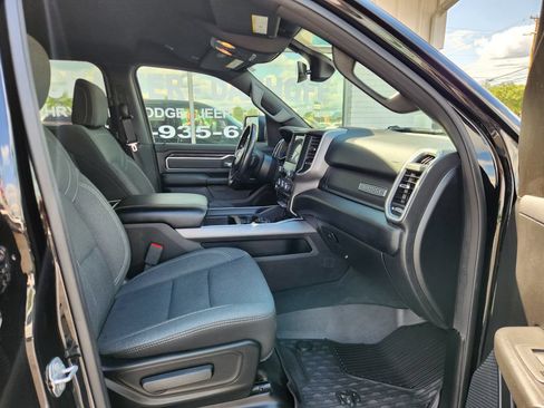 Used 2021 RAM 1500 Big Horn AWD/4WD image 10