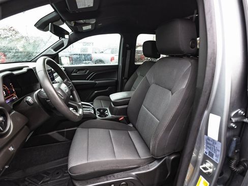 Used 2023 Chevrolet Colorado Trail Boss w/ Advanced Trailering Package image 26