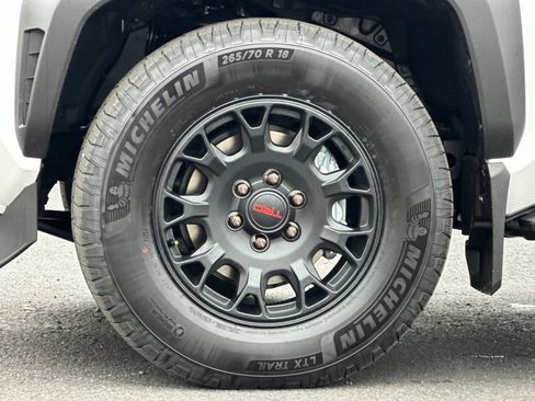 New 2026 Toyota 4Runner TRD Off-Road Premium image 24