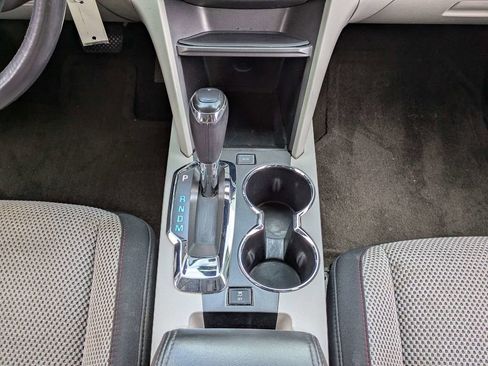 Used 2017 Chevrolet Equinox LT w/ Convenience Package image 20