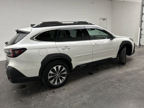 Certified 2025 Subaru Outback Touring image 8