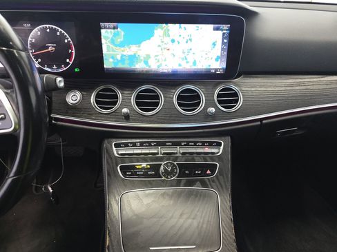 Used 2020 Mercedes-Benz E 350 Sedan w/ Parking Assistance Package image 13
