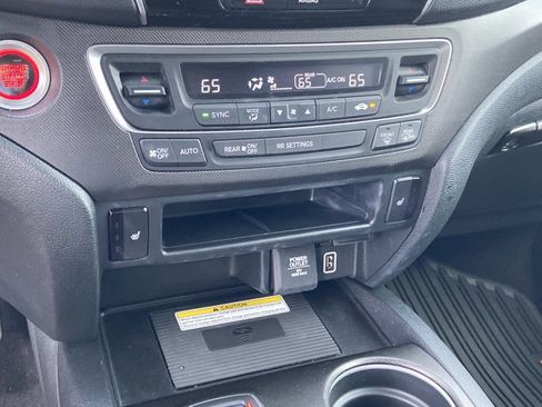 Used 2023 Honda Passport TrailSport image 46