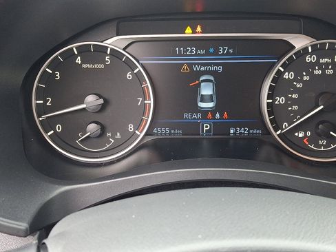 Certified 2025 Nissan Altima 2.5 SR image 19