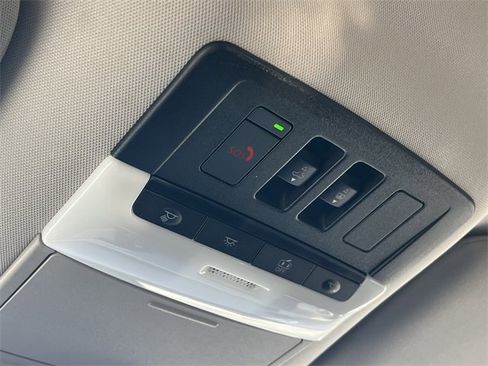 Certified 2025 Nissan Pathfinder SL w/ SL Premium Package image 13