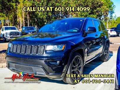Used 2020 Jeep Grand Cherokee Altitude