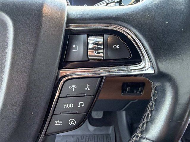 Used 2022 Lincoln Navigator Reserve AWD/4WD image 29