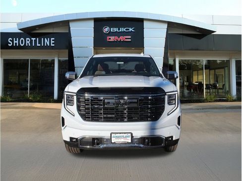 Used 2026 GMC Sierra 1500 Denali Ultimate AWD/4WD image 13