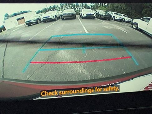 Used 2024 Toyota Corolla Cross LE w/ Moonroof Package image 25