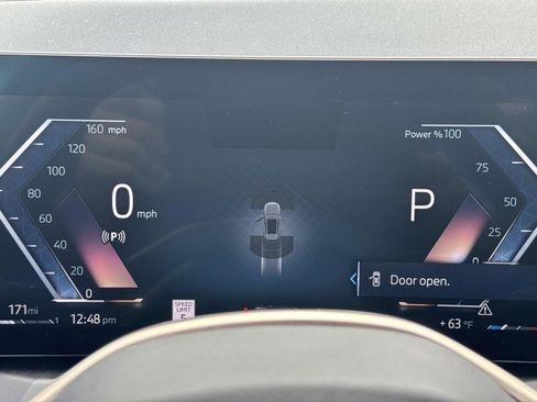 Used 2025 BMW X3 xDrive30i w/ Premium Package image 31