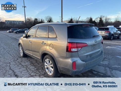 Used 2014 Kia Sorento EX w/ EX V6 Touring Package image 4