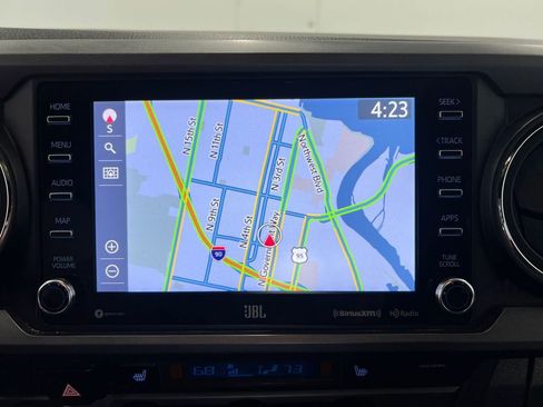 Used 2021 Toyota Tacoma TRD Off-Road w/ TRD Premium Off Road Package image 23