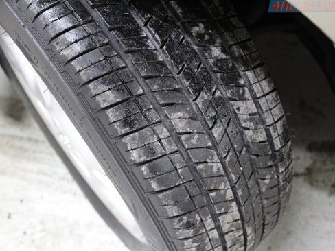 Used 2005 Toyota Sienna XLE image 3