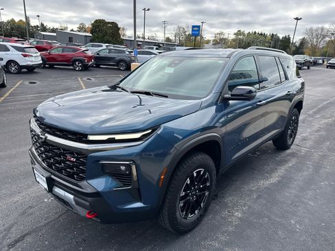 New 2026 Chevrolet Traverse Z71 w/ Driver Confidence Package image 12