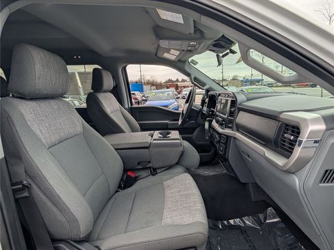 Used 2023 Ford F150 XLT AWD/4WD image 10