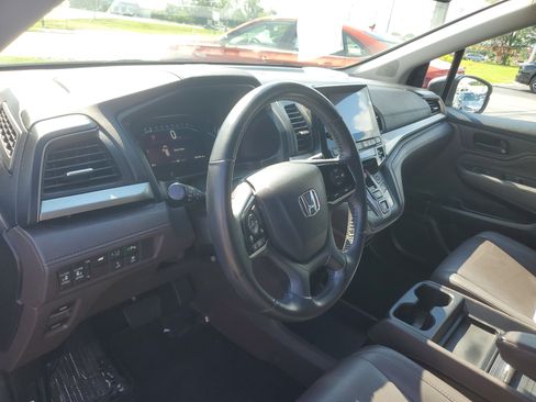 Used 2019 Honda Odyssey Touring image 19
