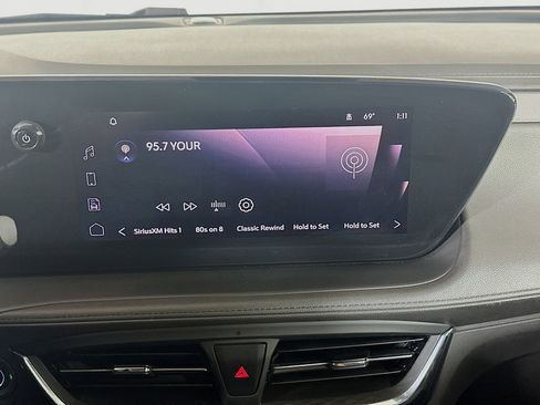Used 2025 Buick Encore GX Preferred image 21
