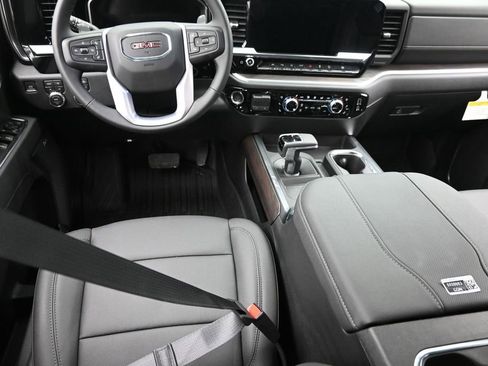 New 2026 GMC Sierra 1500 SLT w/ SLT Premium Plus Package AWD/4WD image 14