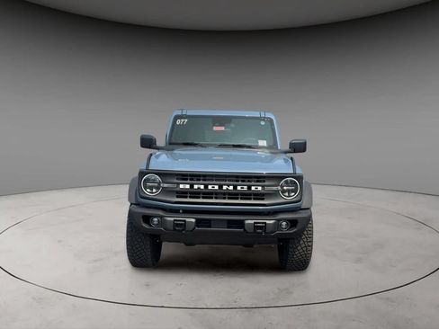 New 2024 Ford Bronco Black Diamond w/ Sasquatch Package AWD/4WD image 2