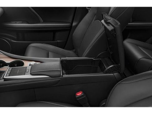 Used 2020 Lexus RX 450hL AWD w/ Premium Package image 14