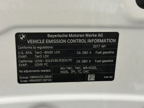 Used 2017 BMW 330i Sedan RWD image 51