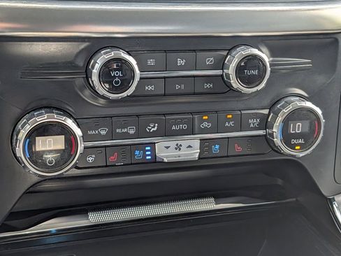 Used 2021 Ford F150 Lariat w/ Equipment Group 502A High AWD/4WD image 41