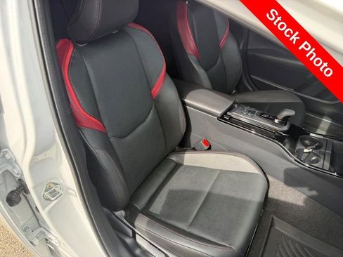 Used 2024 Toyota Prius Prime FWD image 11