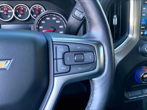 Used 2022 Chevrolet Silverado 1500 LT image 25