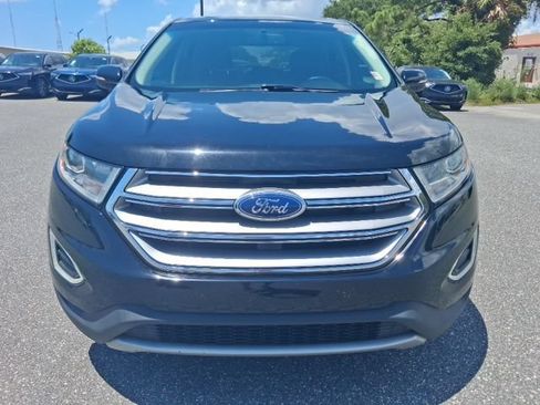 Used 2018 Ford Edge SEL w/ Equipment Group 201A AWD/4WD image 3