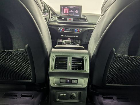 Used 2021 Audi SQ5 Premium Plus w/ Premium Plus Package AWD/4WD image 14