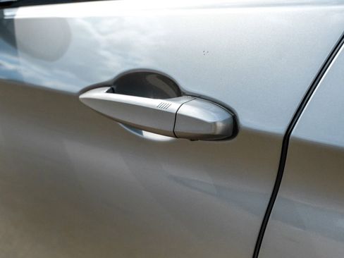 Used 2017 BMW X6 M AWD/4WD image 43