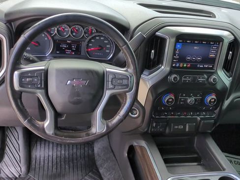 Used 2020 Chevrolet Silverado 1500 RST image 16