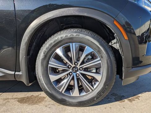 Used 2023 INFINITI QX60 Pure w/ Cargo Package image 12