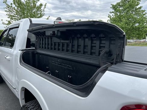 Used 2019 RAM 1500 Limited image 18