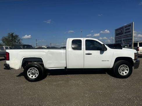 Used 2013 Chevrolet Silverado 3500 W/T image 7